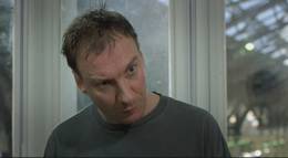 Кадр из фильма "Нахал" - 2