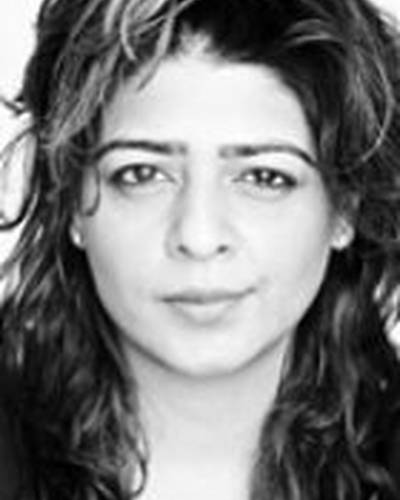 Ниша К. Наяр фото