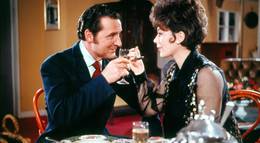 Кадр из фильма "Мстители" - 2