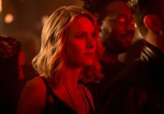 Вышел интригующий трейлер сериала «Цыганка» с Наоми Уоттс