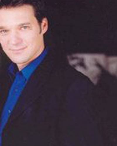 Ричард Хьюз фото