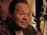 Кадр Тупой жирный заяц