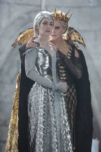 Кадр Белоснежка и Охотник 2 (Охотник и Снежная Королева)