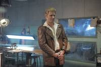 Кадр Быть человеком