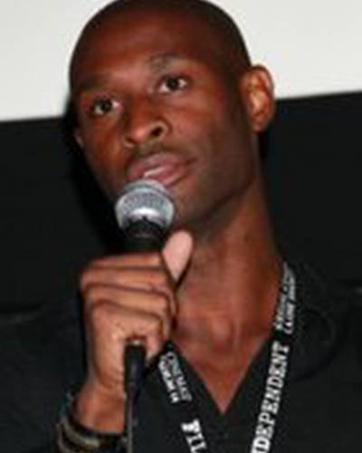 Джулиус Она фото