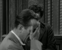 Кадр Стучись в любую дверь