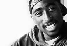 О жизни Тупака Шакура снимут фильм