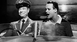 Кадр из фильма "В джазе только девушки" - 1