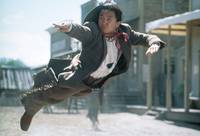 Кадр Шанхайский полдень