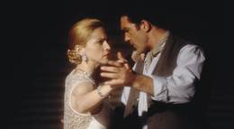 Кадр из фильма "Эвита" - 1