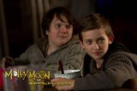 Кадр Молли Мун и волшебная книга гипноза