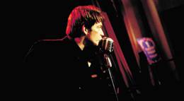 Кадр из фильма "Романтическое преступление" - 2