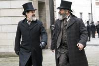 Кадр Профессор и безумец