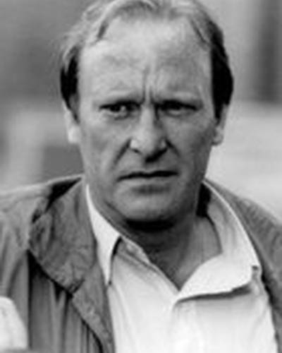 Дэннис Ватерман фото