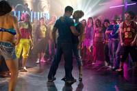 Кадр Люби и танцуй