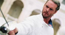 Кадр из фильма "Вне досягаемости (видео)" - 1