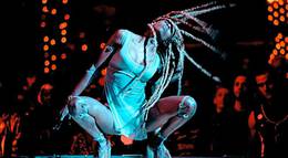 Кадр из фильма "Дансер" - 2