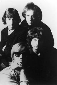 Кадр The Doors. When you`re strange