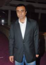 Санджай Гадхви фото