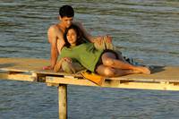 Кадр Мир велик, а спасение поджидает за углом