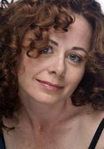 Джеральдин Хьюз фото