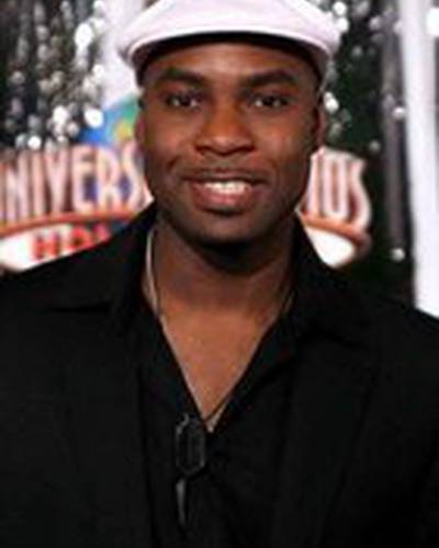 Разаак Адоти фото