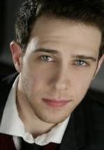 Грегори Перри фото