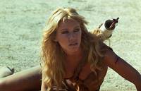 Кадр Шина – королева джунглей