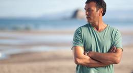 Кадр из фильма "Ночи в садах Испании" - 2