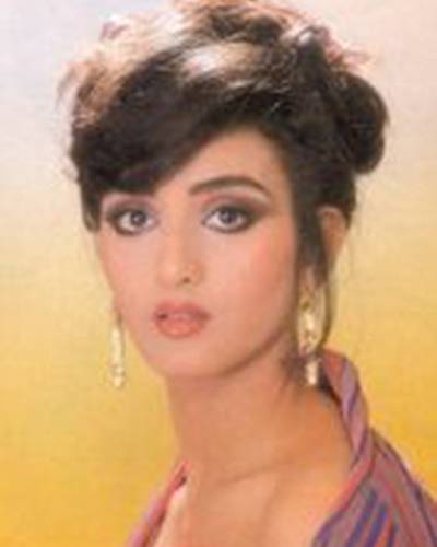 Фарха Нааз фото