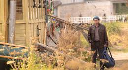 Кадр из фильма "Услуга за услугу" - 2