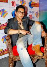 Адитья Нарайан фото