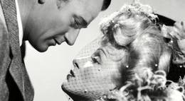 Кадр из фильма "Негодяи" - 1