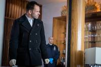 Кадр Элементарно