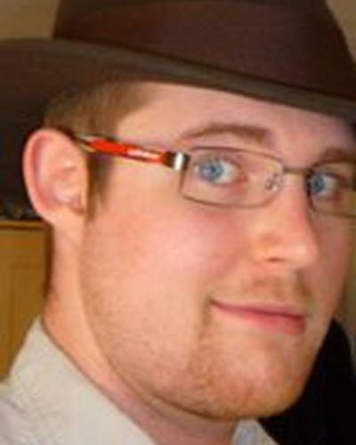 Люк Барнард фото