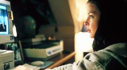 Кадр из фильма "Материнский кошмар" - 2