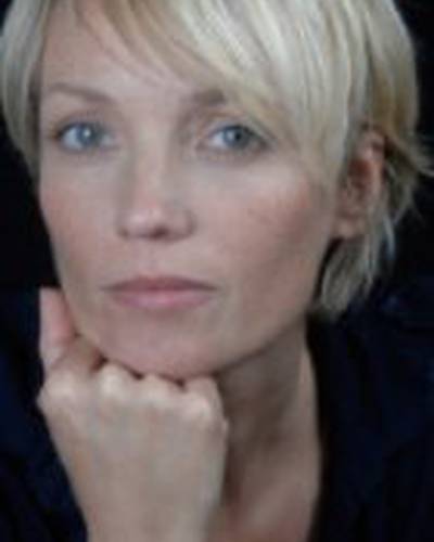 Кэролайн Бернард фото