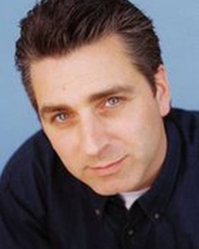 Карло Эссаджиан фото