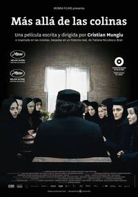 Постер За холмами