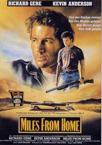 Постер Вдали от дома
