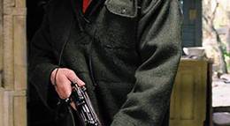 Кадр из фильма "Тихий омут" - 1