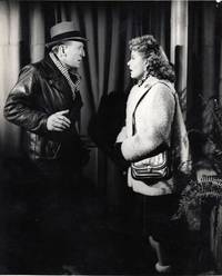 Кадр Через Париж