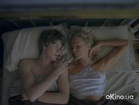 Кадр Дверь в полу