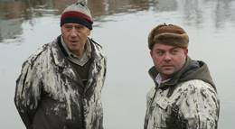 Кадр из фильма "Сумасшедшая помощь" - 2