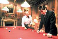 Кадр С широко закрытыми глазами