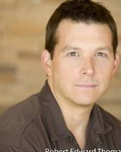 Роберт Эдвард Томас фото