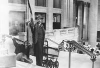 Кадр Неприкасаемые