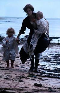 Кадр Возвращение в Голубую лагуну