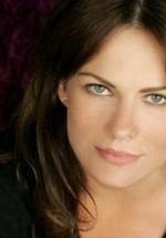 Лара Стайник фото