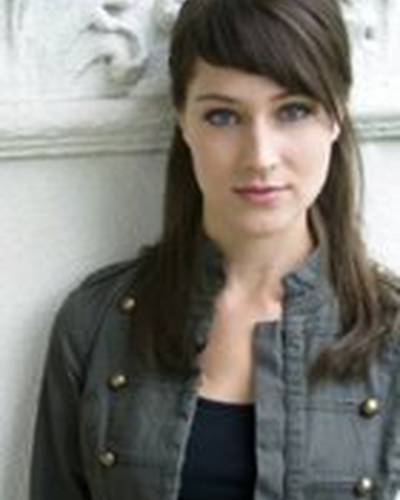 Лиза Янгер фото